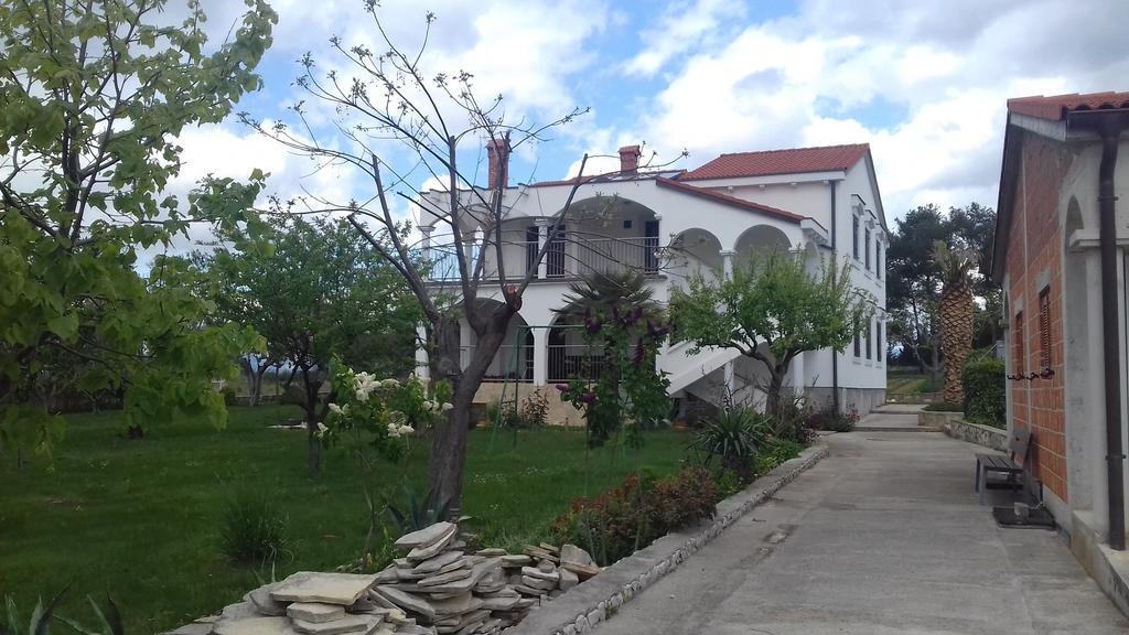 Apartments Pavlovic Ninski Stanovi Exterior foto